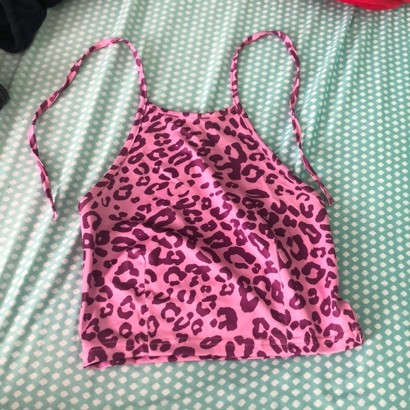 Pink cheetah crop top - Picture 1 of 3